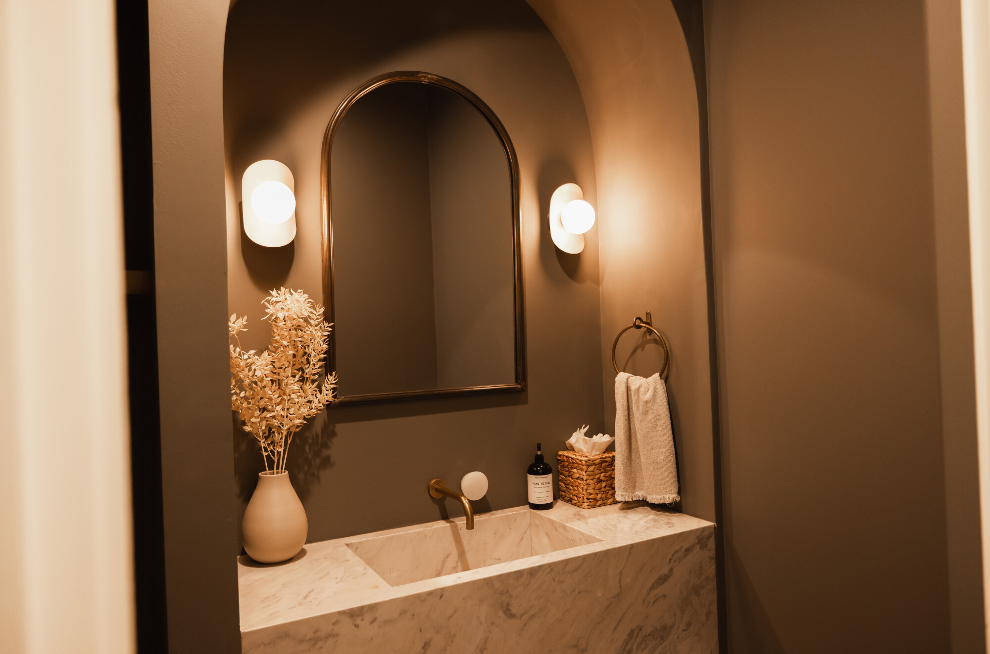 hall_bath_1